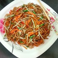Carrot Schezwan Chow mein 🍝 A picture of Carrot Schezwan Chow mein 🍝.