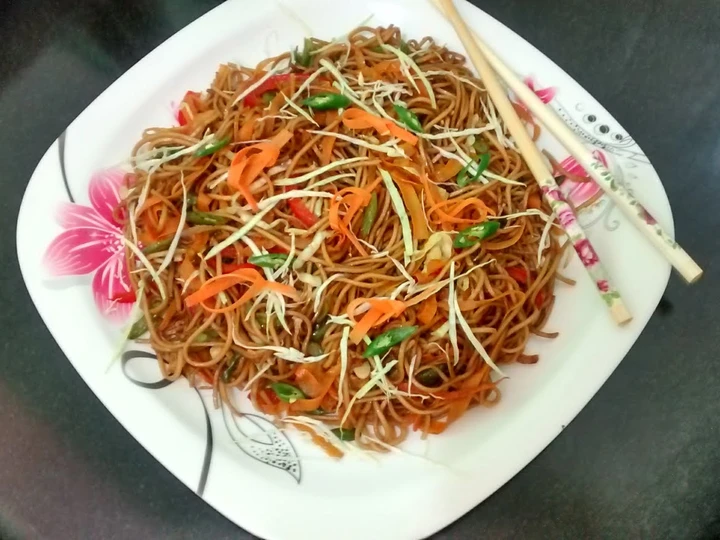 Easy Way Prepare Carrot Schezwan Chow mein 🍝 the So Delicious Really delicious