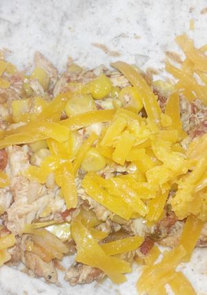 A picture of Slow cooker chicken tacos.