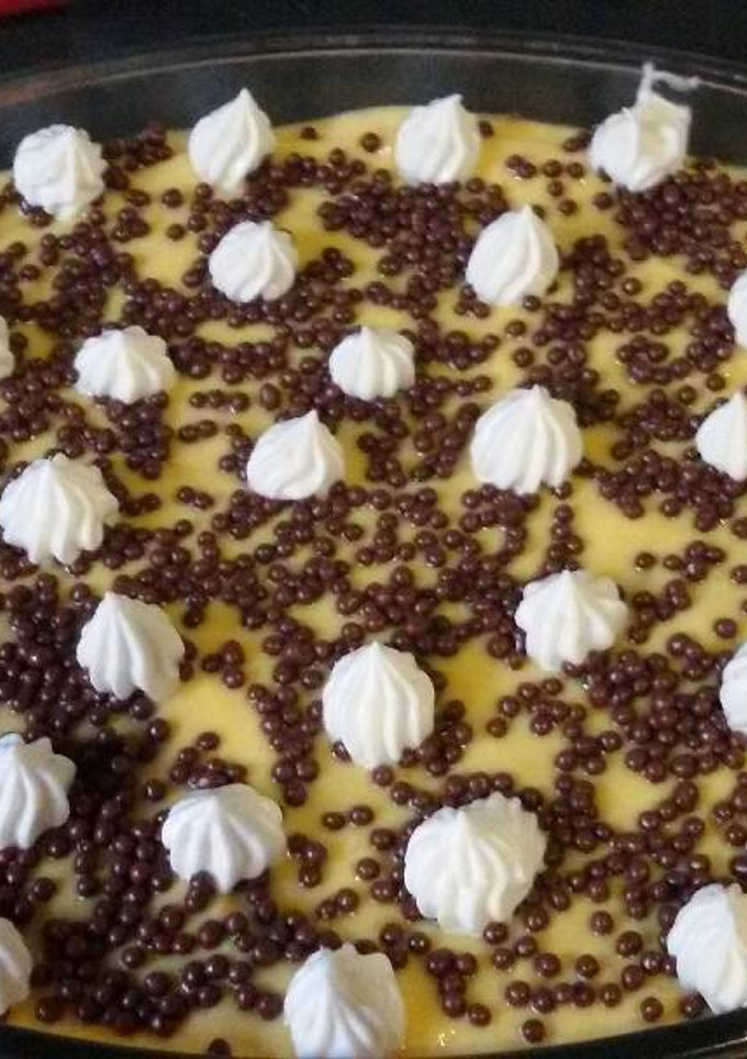 Una foto de Postre de Vainillas con crema de choco y vainilla. Especial!!!😊
