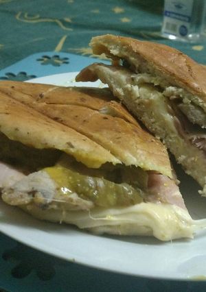 Una foto de Sándwich cubano