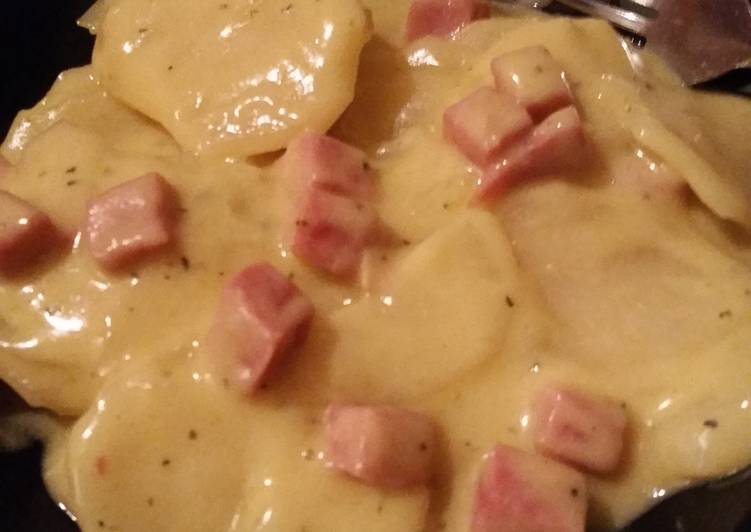 Recipe of Any-night-of-the-week Cheesy scalloped potatoes and ham