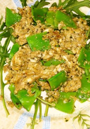 A picture of Scrambled Eggs a la Genovese.