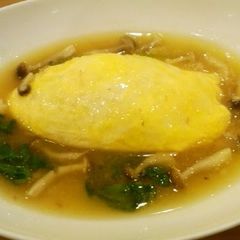 A picture of Japanese-Style Omurice ☆ With Mushroom Ankake Sauce.