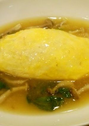 A picture of Japanese-Style Omurice ☆ With Mushroom Ankake Sauce.