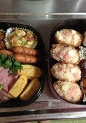A picture of Cherry Blossom Bento Box 2013.