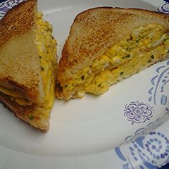 Egg and chives sandwich A picture of Egg and chives sandwich.