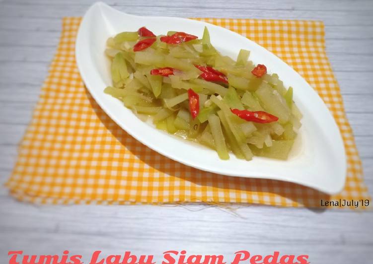 Resep (30.2) Tumis Labu Siam Pedas oleh Lena 💕 - Cookpad