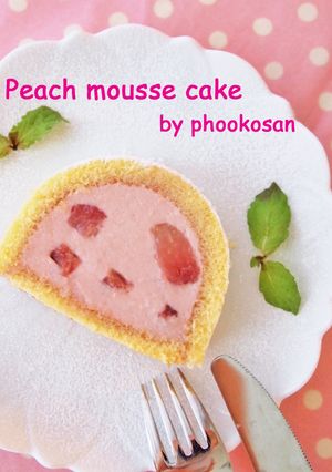 A picture of Light Mousse Cake with Peach.