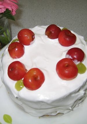 A picture of Egg & Dairy-Free Decorated Cake.