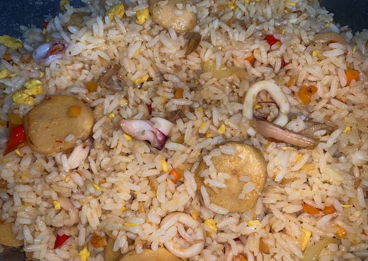 Cara Gampang Membuat Nasi Goreng Seafood , Lezat Sekali
