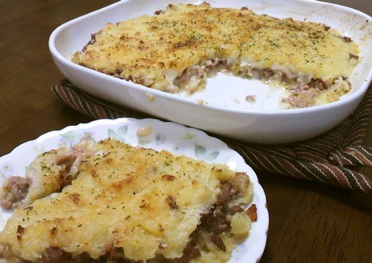 easy baked and layered potato ground meat recipe main photo