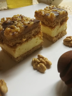 Mézes-diós szelet, gluténmentesen recept fotója