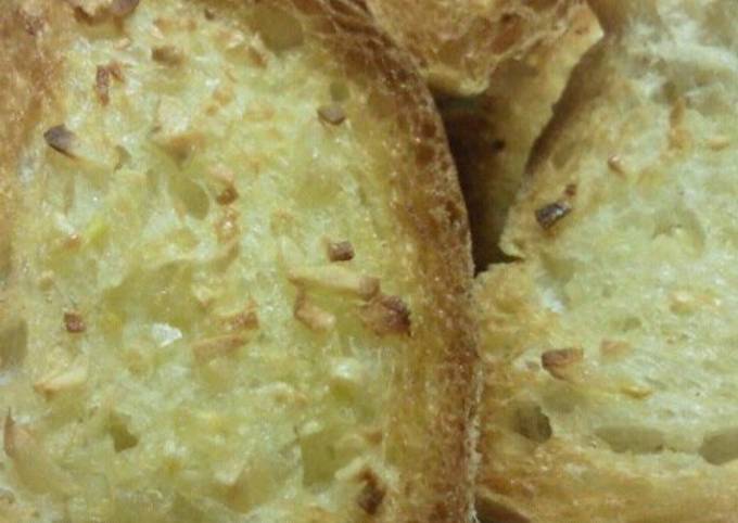 Easy Garlic Toast for Garlic Lovers Recipe