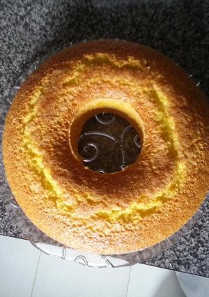 A picture of Easy Yogurt cake.