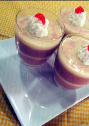 A picture of Redbean Pudding.