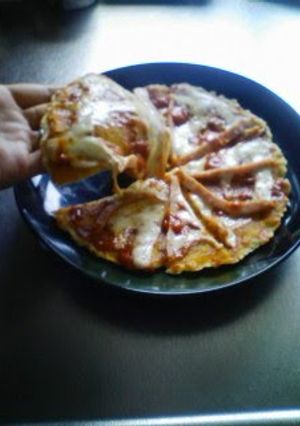 A picture of Chewy Okara Pizza.