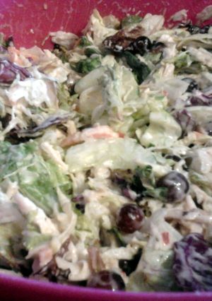A picture of Olive Garden Chicken Salad.
