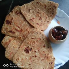 A picture of Carrot Paratha.