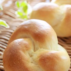 A picture of Chewy! Rice Flour Rolls (Dinner Rolls).
