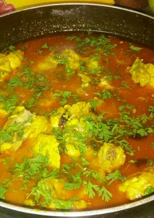 A picture of Shinvari chicken kadhai.
