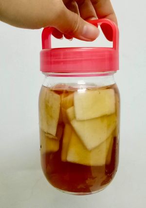 Hình của món Vỏ Củ Cải Ngâm Tương Wasabi.