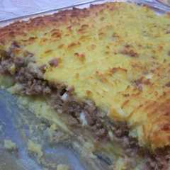 A picture of Pastel de papas.