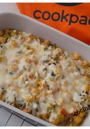 Foto principal de Gratinado de garbanzos y verdura