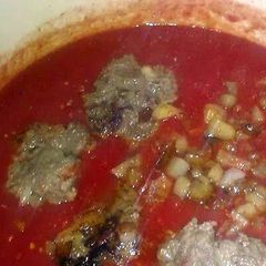 A picture of Meat potatoes burgers.