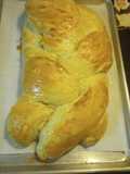 Braided Bread with Rounds