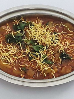 ગલકા નું શાક (Galka Shak Recipe In Gujarati) રેસીપી મુખ્ય ફોટો