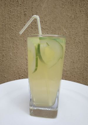 A picture of Ginger juice.