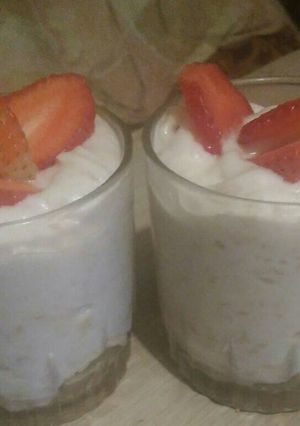 Una foto de Postre de merengue fácil