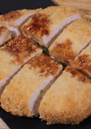 Фото Японская котлета Курица Торикацу.