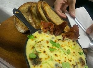 Una foto de Setas con queso azul gratinadas