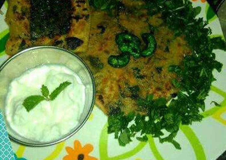 Heathy breakfast Methi onion paratha