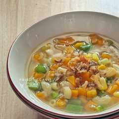 Sup Makaroni Ayam Sayuran-レシピのメイン写真