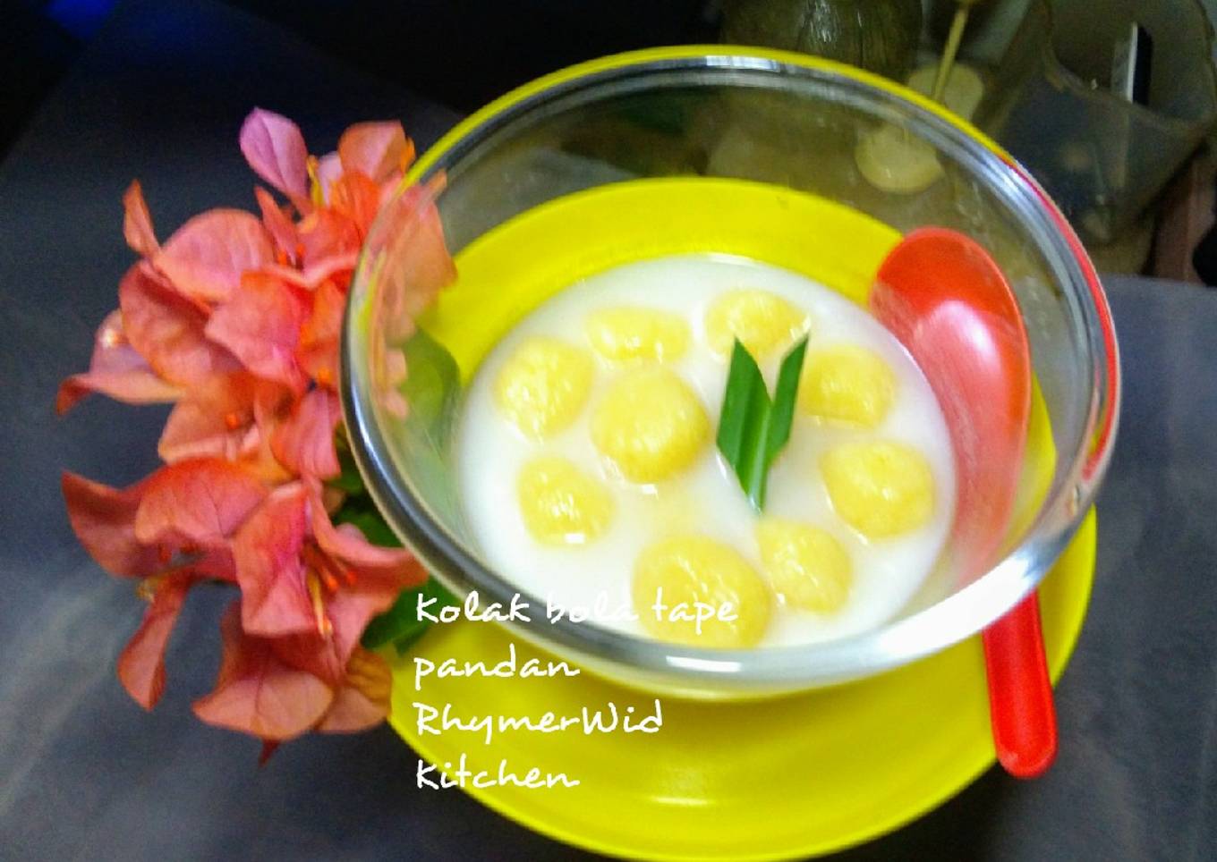 Kolak Bola Tape Pandan