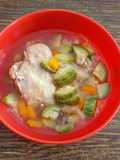 Caldo de pollo en olla express
