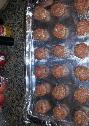 A picture of Kandell's Best meatball mix.