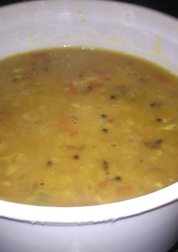 A picture of dal fry.