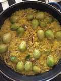 Arroz con boquerones y coles de bruselas