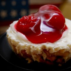 A picture of Quick Cherry Cheesecake Bites.