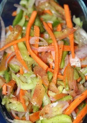 A picture of Kachumar salad 🥗.