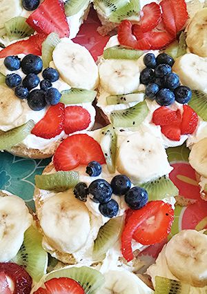 A picture of Doughnut Fruit Pizzas.