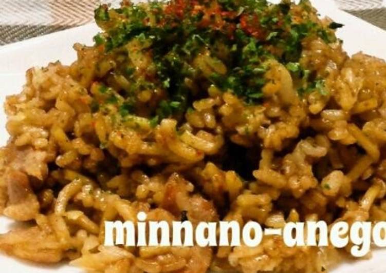 Recipe of Homemade Fried Rice + Yakisoba Noodles = Fried NoodleRice