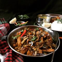 A picture of Mourola Macher Chorchori (Small River Water Fish Curry - Bong style).
