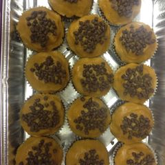 A picture of Easy Peanut Butter Cup Cupcakes.