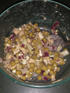 A picture of chickpea chicken salad.