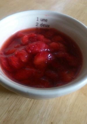 A picture of Easy & Refreshing 1 Minute Strawberry Sauce in the Microwave.